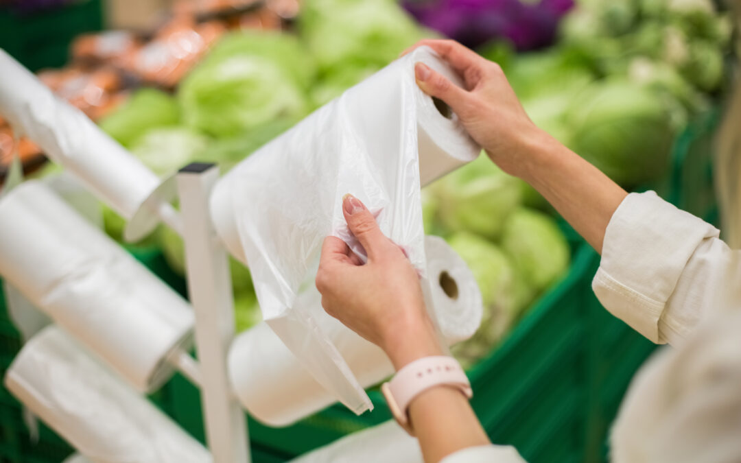 5 of the Best Advantages of Plastic Bags for Packaging Goods - Polybags